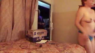 স্টকিংস পরা BBW নানী ...
