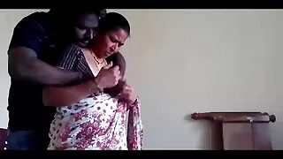 চমত্কার এশিয়ান মেয় ...