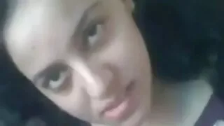 Hussy শ্যামাঙ্গিণী এ ...