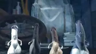 স্পোয়েলড ব্লন্ড হুস ...